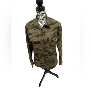 H&M Divided Camouflage Shirt Button Up Long Sleeve Unisex.